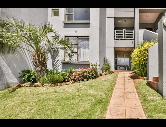 2 BEDROOM APARTMENT FOR SALE IN GLENVISTA